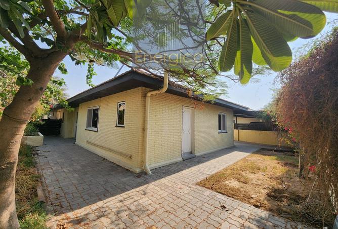 142860389 - Property Main Image