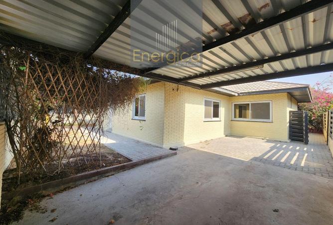 142860389 - Property Image 3