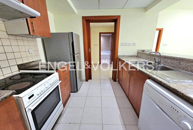 70286561 - صورة العقار 3