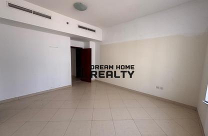 Apartment - 4 - 4 for rent in Danat Al Khan Tower - Al Khan Lagoon - Al Khan - Sharjah Apartment - 4 - 4 for rent in Danat Al Khan Tower - Al Khan Lagoon - Al Khan - Sharjah
