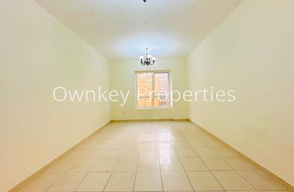 Apartment - 1 Bedroom - 2 Bathrooms for rent in Mankhool Building - Al Mankhool - Bur Dubai - Dubai