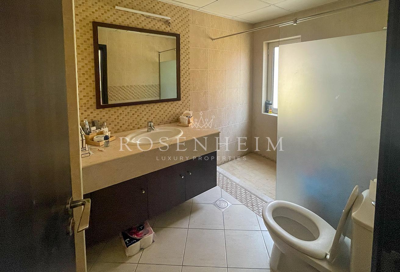 Private Pool | Vacant | Unfurnished | Single Row photo 21