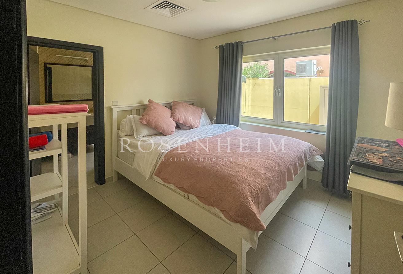 Private Pool | Vacant | Unfurnished | Single Row photo 11