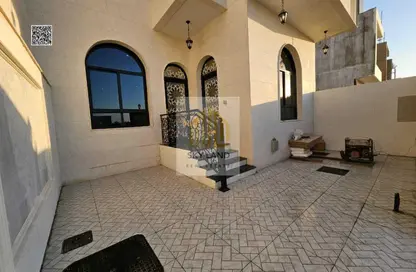 تاون هاوس - 5 غرف نوم - 7 حمامات للبيع في الحليو 2 - الحليو - عجمان