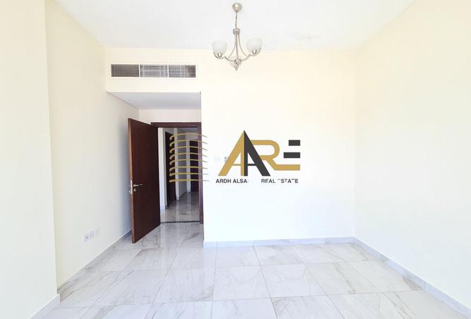 103261099 - Property Image 2