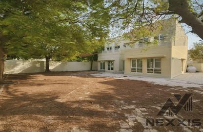 Villa - 5 Bedrooms - 6 Bathrooms for rent in Meadows 9 - Meadows - Dubai