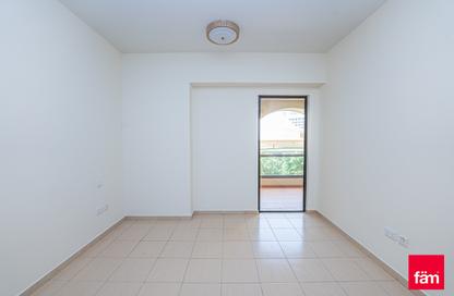 Apartment - 3 Bedrooms - 3 Bathrooms for sale in Rimal 4 - Rimal - Jumeirah Beach Residence - Dubai