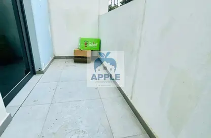 شقة - 1 حمام للايجار في ذا لينك - إيست فييليدج - الجادة - الشارقة