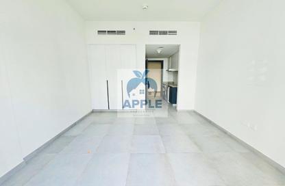 Apartment - Studio - 1 Bathroom for rent in The Link - East Village - Aljada - Sharjah