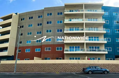 Apartment - 1 Bedroom - 2 Bathrooms for rent in Tower 25 - Al Reef Downtown - Al Reef - Abu Dhabi