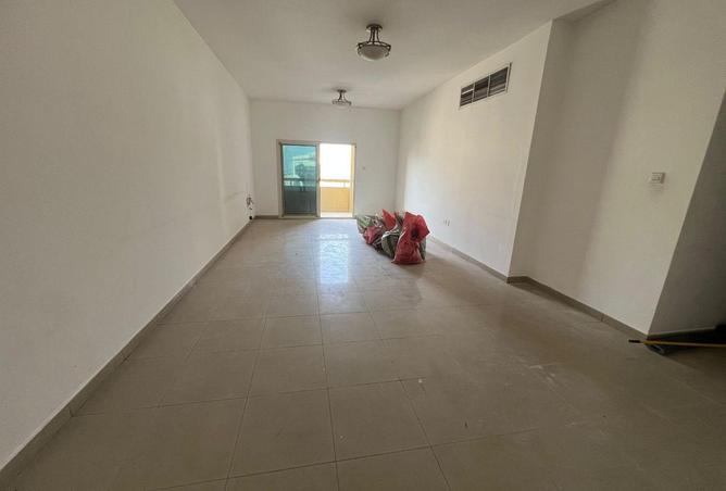 54964846 - صورة العقار 2