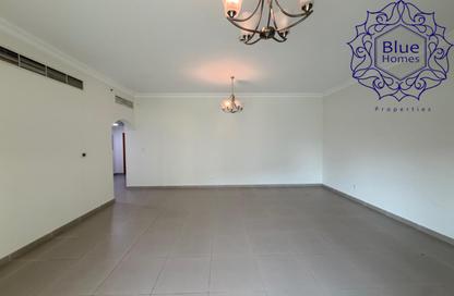 Apartment - 2 - 4 for rent in Gulf Residence Tower B - Oud Metha - Bur Dubai - Dubai