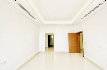 Villa - 5 - 7 for rent in Al Hooshi Villas - Hoshi - Al Badie - Sharjah