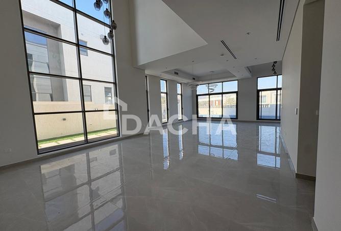 57364063 - صورة العقار 2