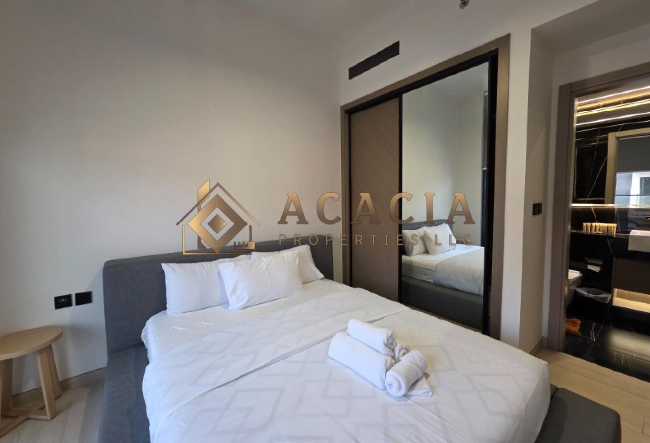 Available 01st Oct | Furnished | Prime Location photo 7