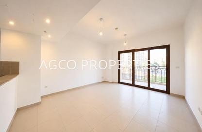 Apartment - 3 - 3 for sale in Zahra Breeze Apartments 3B - Zahra Breeze Apartments 3 - Zahra Breeze Apartments - Town Square - Dubai Apartment - 3 - 3 for sale in Zahra Breeze Apartments 3B - Zahra Breeze Apartments 3 - Zahra Breeze Apartments - Town Square - Dubai