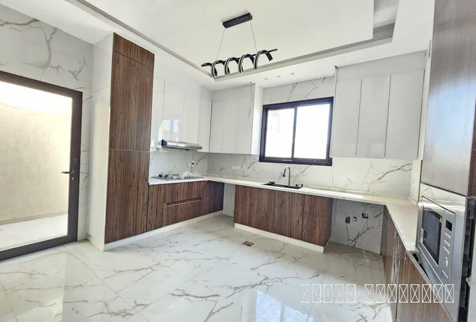 78186373 - Property Image 3