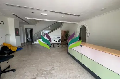 Villa - Studio - 5 Bathrooms for rent in Al Manara - Dubai Villa - Studio - 5 Bathrooms for rent in Al Manara - Dubai