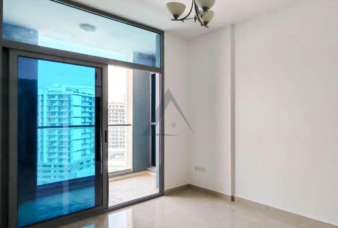 54004915 - صورة العقار 3