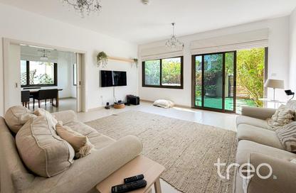 Townhouse - 4 Bedrooms - 4 Bathrooms for rent in Noor Townhouses - Town Square - Dubai