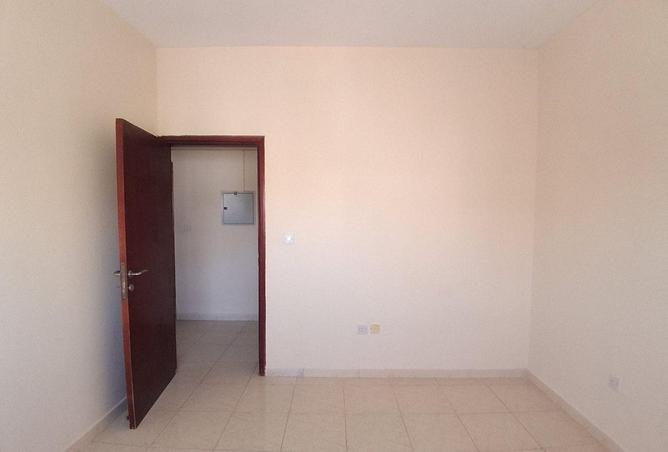 76563656 - Property Image 3