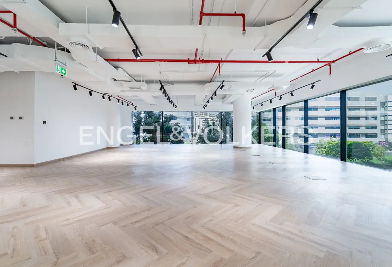 166051646 - Property Main Image
