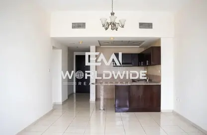 شقة - 2 غرف نوم - 3 حمامات للبيع في برج ربيعة - مجان - دبي لاند - دبي