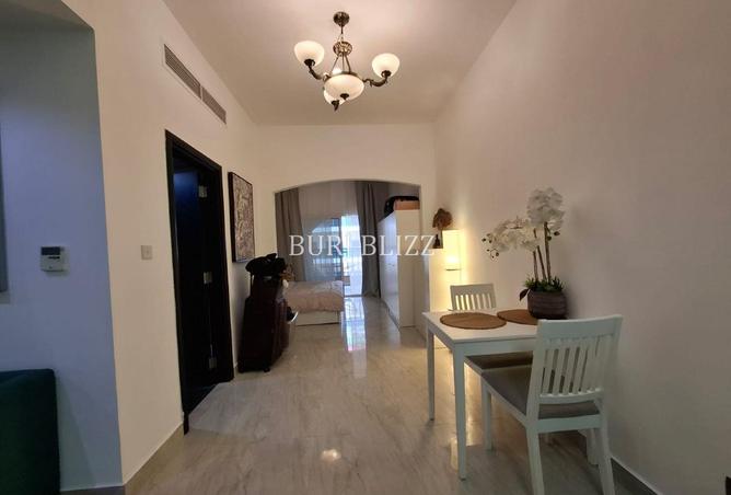 128358386 - Property Image 2