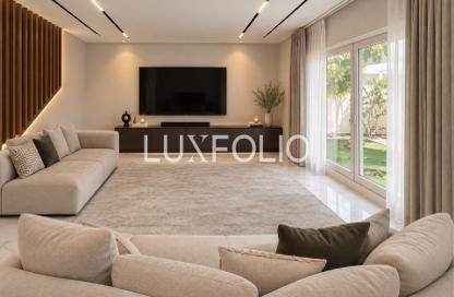 Villa - 4 - 4 for rent in Meadows 1 - Meadows - Dubai