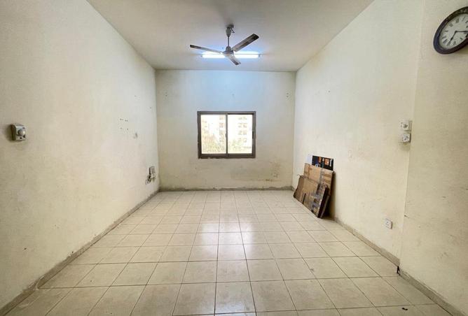 53581069 - Property Main Image