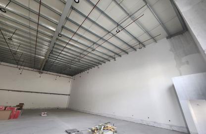 Warehouse - Studio - 1 for rent in Al Jurf Industrial 2 - Al Jurf Industrial - Ajman