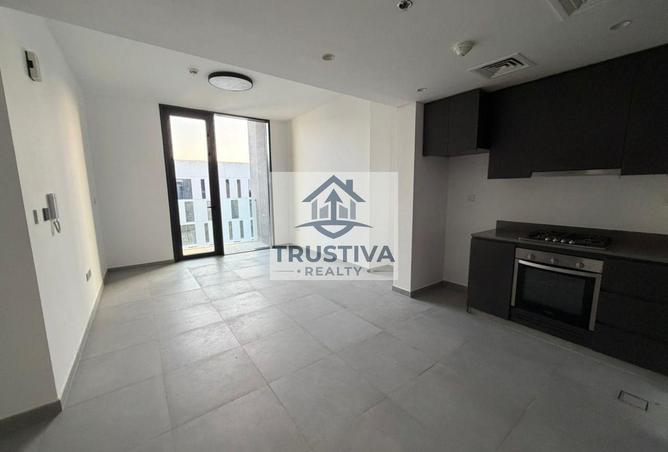 87051101 - Property Main Image