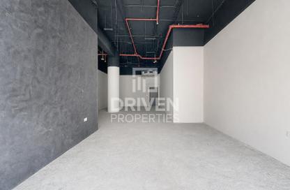 Retail - Studio - 1 Bathroom for rent in Noor Residence - Jumeirah Garden City - Al Satwa - Dubai