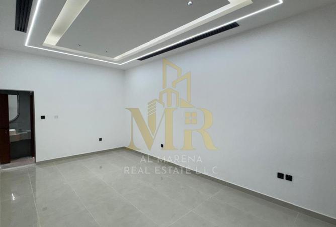 69890949 - صورة العقار 2