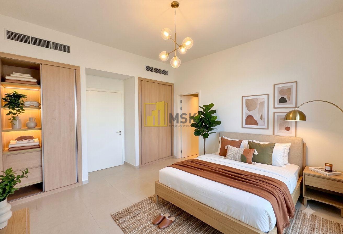 True Corner Unit | Single Row | Close to Park photo 12