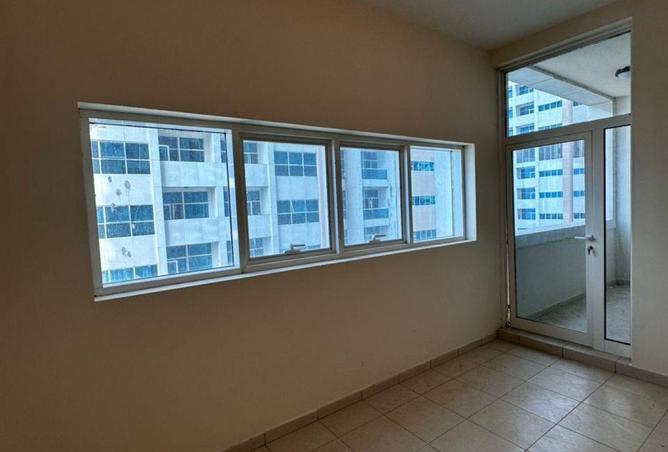 82786186 - Property Image 3