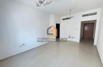 Apartment - 1 - 1 for rent in New Al Taawun Road - Al Taawun - Sharjah