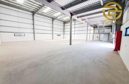 Warehouse - Studio - 2 Bathrooms for rent in Dubai Investment Park 1 (DIP 1) - Dubai Investment Park (DIP) - Dubai Warehouse - Studio - 2 Bathrooms for rent in Dubai Investment Park 1 (DIP 1) - Dubai Investment Park (DIP) - Dubai