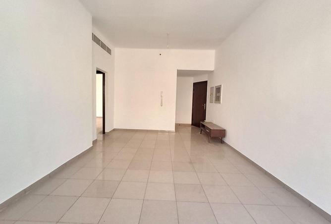 99117136 - Property Image 2