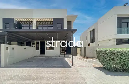 Villa - 3 Bedrooms - 4 Bathrooms for sale in Queens Meadow - Damac Hills - Dubai Villa - 3 Bedrooms - 4 Bathrooms for sale in Queens Meadow - Damac Hills - Dubai