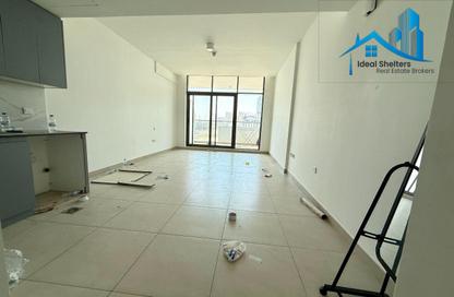 Apartment - Studio - 1 Bathroom for rent in Living Garden 2 - District 14 - Jumeirah Village Circle - Dubai