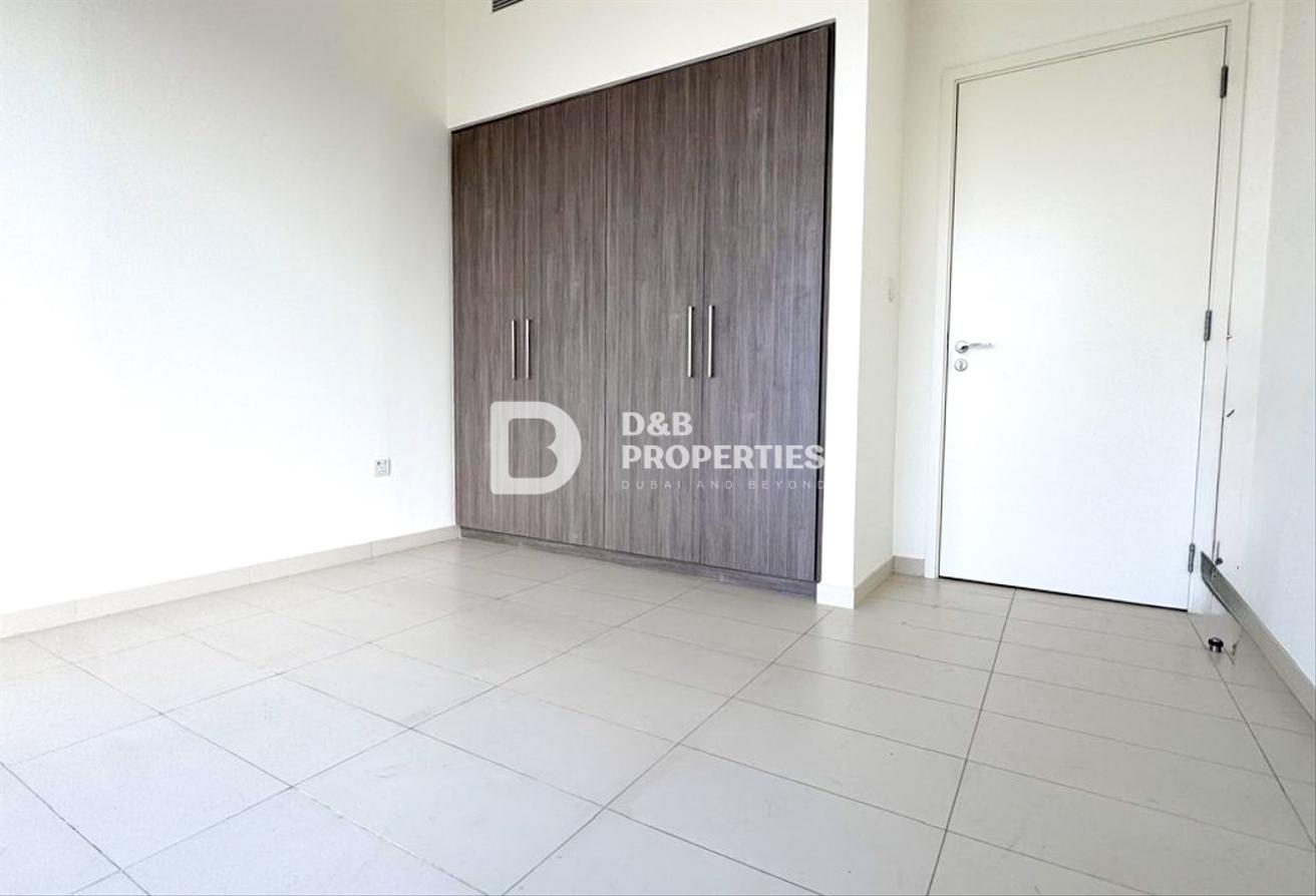 Modern | Heart of Dubai Hills | Quick Park Access photo 12