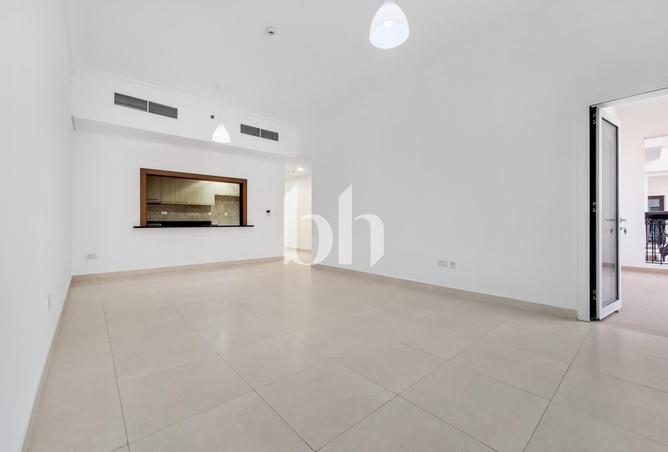 70290725 - صورة العقار 3