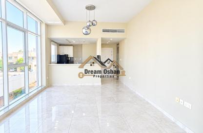 Apartment - 2 - 2 for sale in Platinum Residence 2 - Dubai Silicon Oasis - Dubai