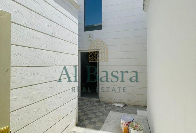 98239173 - Property Main Image