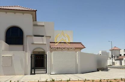 Villa - 5 Bedrooms - 7 Bathrooms for rent in Fay Alreeman - Al Shamkha - Abu Dhabi