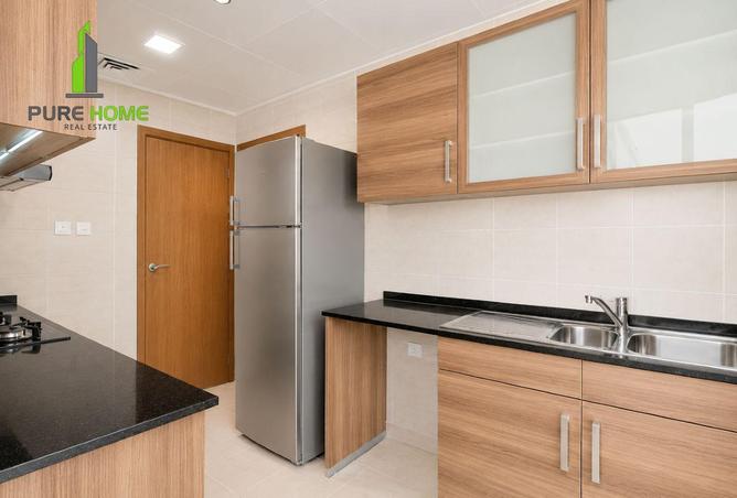98701109 - Property Image 3