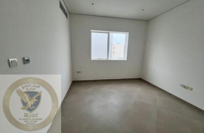Apartment - 1 Bedroom - 1 Bathroom for rent in Al Qulaya'ah - Al Sharq - Sharjah