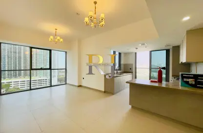 Apartment - 2 Bedrooms - 3 Bathrooms for rent in Jumeirah Village Circle - Dubai
