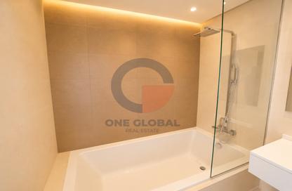 Apartment - 1 Bedroom - 2 Bathrooms for rent in West Avenue Tower - Dubai Marina - Dubai
